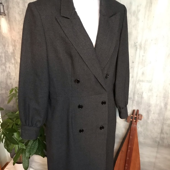 BOGO Harvé Benard Tailored Pinstripe Charcoal - Picture 5 of 8